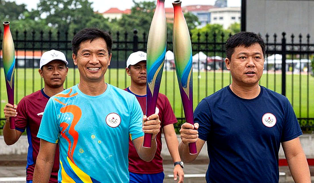 খালি ডসিয়ার, ভরা বাজার: ট্রান্সফার উইন্ডোতে নিজের যাচাই-লেজার গড়া