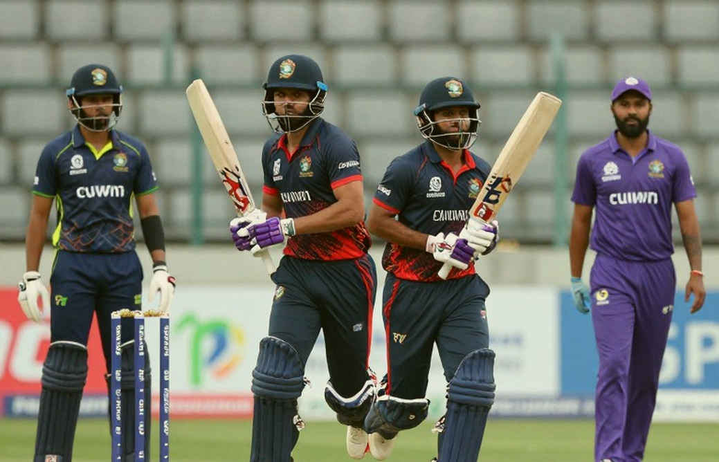 ব্রেন্ডন টেলর: নিষেধাজ্ঞার ছায়া থেকে ২০২৭ বিশ্বকাপের আলো — দলিল আগে, তারপর গল্প ব্রেন্ডন টেলর: নিষেধাজ্ঞার ছায়া থেকে ২০২৭ বিশ্বকাপের আলো — দলিল আগে, তারপর গল্প
