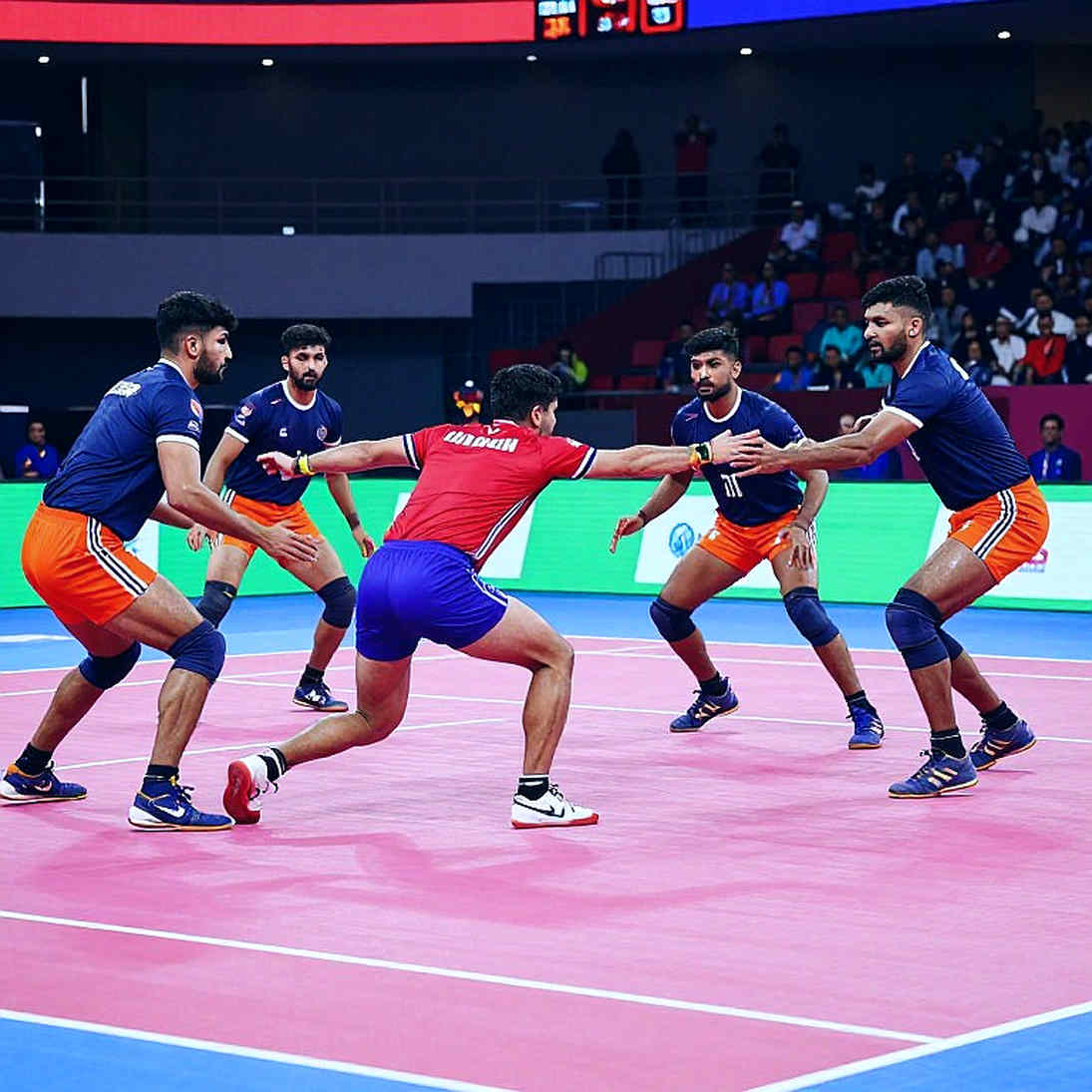 পুয়ো পুয়ো চ্যাম্পিয়নসে পারিতোষের ২-২: স্কোরবোর্ড যেটা ফর্মের কথা বলে না